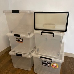 プラケース5個プラス引出しプラケース1個