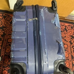 キャリーケースジャンク品の画像