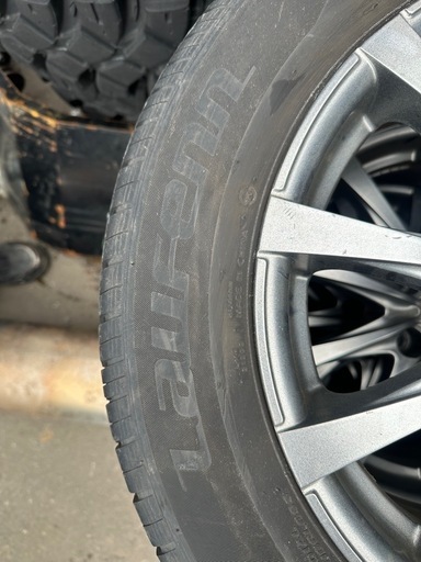 お得セット 夏タイヤホイール付205/60R16 22年製 laufenn タイヤ・ホイール
