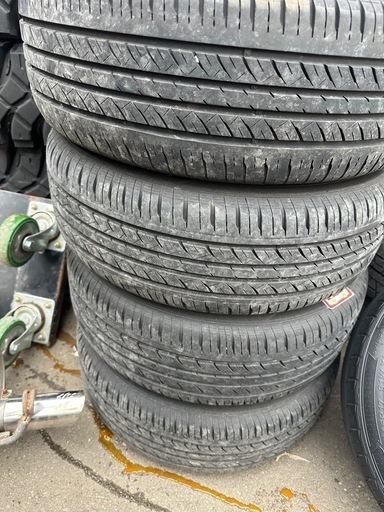 ネットオフ 送料得店  夏タイヤホイール付205/60R16 22年製 laufenn タイヤ・ホイール