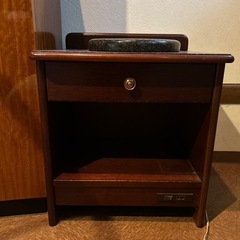 足元ライト付き　大理石花台　