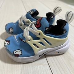 エアープレスト ハローキティ 12cm  ナイキ　キッズシューズ