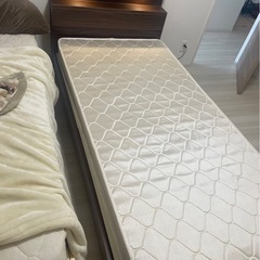 シングルベッドの画像