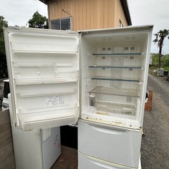 4,000円お支払いします　両開き シャープ　冷蔵庫の画像