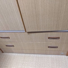 衣装たんすの画像