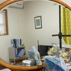 家具　【受け渡し完了】ドレッサー　鏡台 電気付き　2人で取りに来れる方の画像
