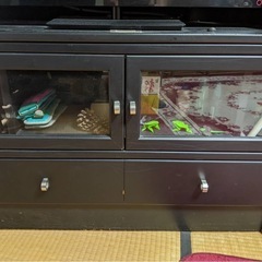 テレビ台の画像