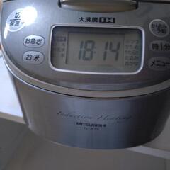 炊飯器の画像