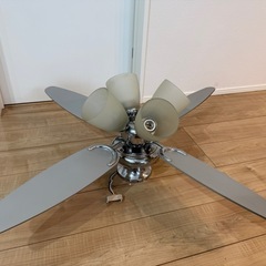 シャンデリア器具の画像