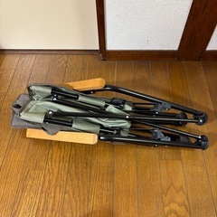 バンドック　焚き火チェア　カーキ
の画像