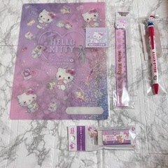 【新品未使用】Hello Kitty 文房具セット キティちゃん...