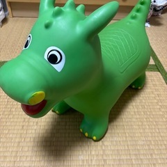 乗るおもちゃの画像