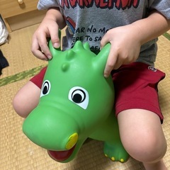 乗るおもちゃの画像