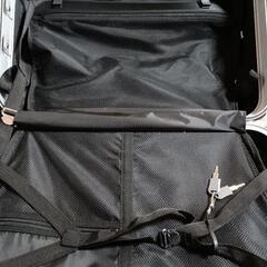 旅行ケース鍵ありの画像