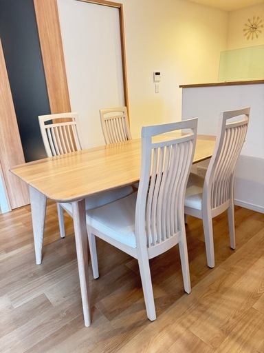 【取引中】ダイニングテーブル5点セット