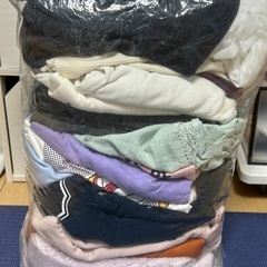 衣服20点　Tシャツ　ヒートテック　パーカー　スエット　ブランド服等