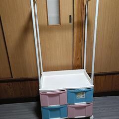キッズ　収納ラック