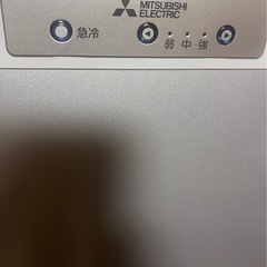 冷凍庫　121リットル　引き出しで分けて冷凍の画像