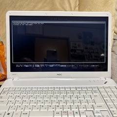 半分ジャンク品　 NEC lavei ホワイト　ノートパソコン　15.6インチ　の画像