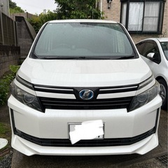 中古　ヴォクシーハイブリッド　2015年式　14.9万キロ　無事故車