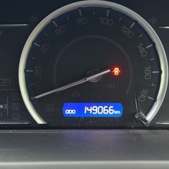 中古　ヴォクシーハイブリッド　2015年式　14.9万キロ　無事故車の画像