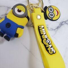 新品　ミニオンストラップ