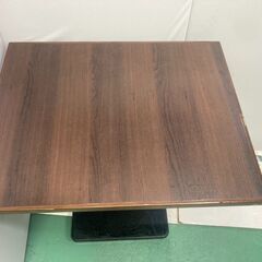 ☆中古￥1,000！ダイニングテーブル　家具　リビング　カウンター　インテリア　幅60㎝ｘ奥行75㎝ｘ高さ72㎝　【BE056】の画像