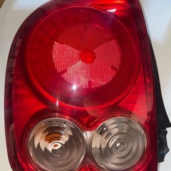 ラパンhe22sテールランプ 左