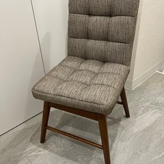 ニトリ　回転式 椅子　チェア