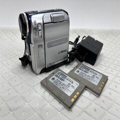 ジャンク ビクター Victor デジタルビデオカメラ GR-DX117 MEGA PIXEL 300X◆取りに来て頂ける方♪の画像