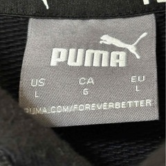 PUMAパーカーの画像
