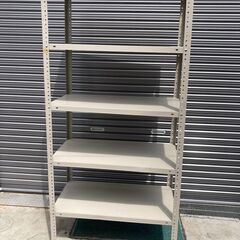 ☆中古￥1,500！5段スチールラック　家具　収納家具　軽量　業...