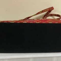 鞄  トートバッグ  ハンドバッグ  30✖️40cm  布製  赤に象の柄の画像
