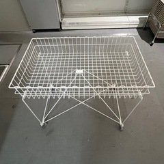ワゴン 2台 キャスター付 陳列用 業務用の画像