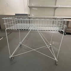 ワゴン 2台 キャスター付 陳列用 業務用の画像