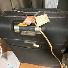 大型スーツケース