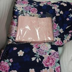 暗紺地に華麗な花柄浴衣160ｃｍ美品の画像