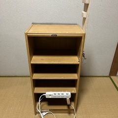 コンセント付き棚