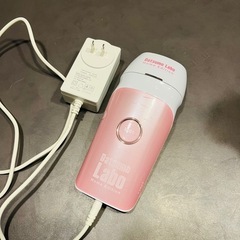 沢山お問い合わせありがとうございますお取引決定しました😌脱毛器　ラボ