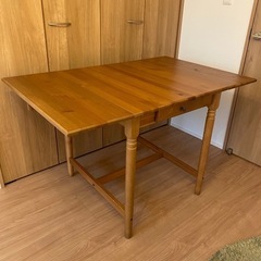 IKEA ダイニングテーブル 長さ変更可能