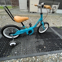 people  子供用自転車　14インチ　補助輪付き　5月30日...