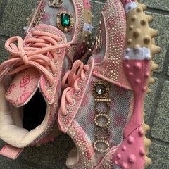 キラキラスニーカーの画像