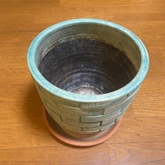お取引き先の方が決まりました。鉢　陶器