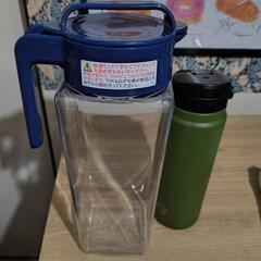 水筒　お茶ボトル