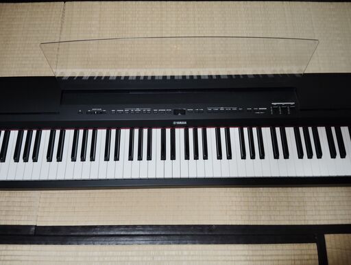 ヤマハ YAMAHA 電子ピアノ 88鍵盤 P-255ブラック（2014年製。スタンド