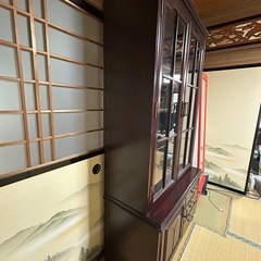 書棚　食器棚の画像