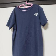 140cm　ノースフェイス　ネイビー　Tシャツの画像
