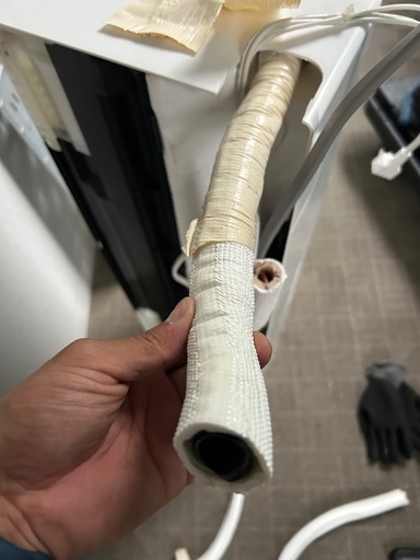 福岡市直接渡し可能　FUJITSU【AS-B221L】富士通 nocria ノクリア ルームエアコン 2.2kW おもに6畳用 2021年製