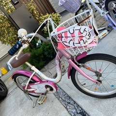 ピンク子ども用自転車