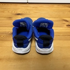 NIKE ナイキ スニーカー 19cmの画像